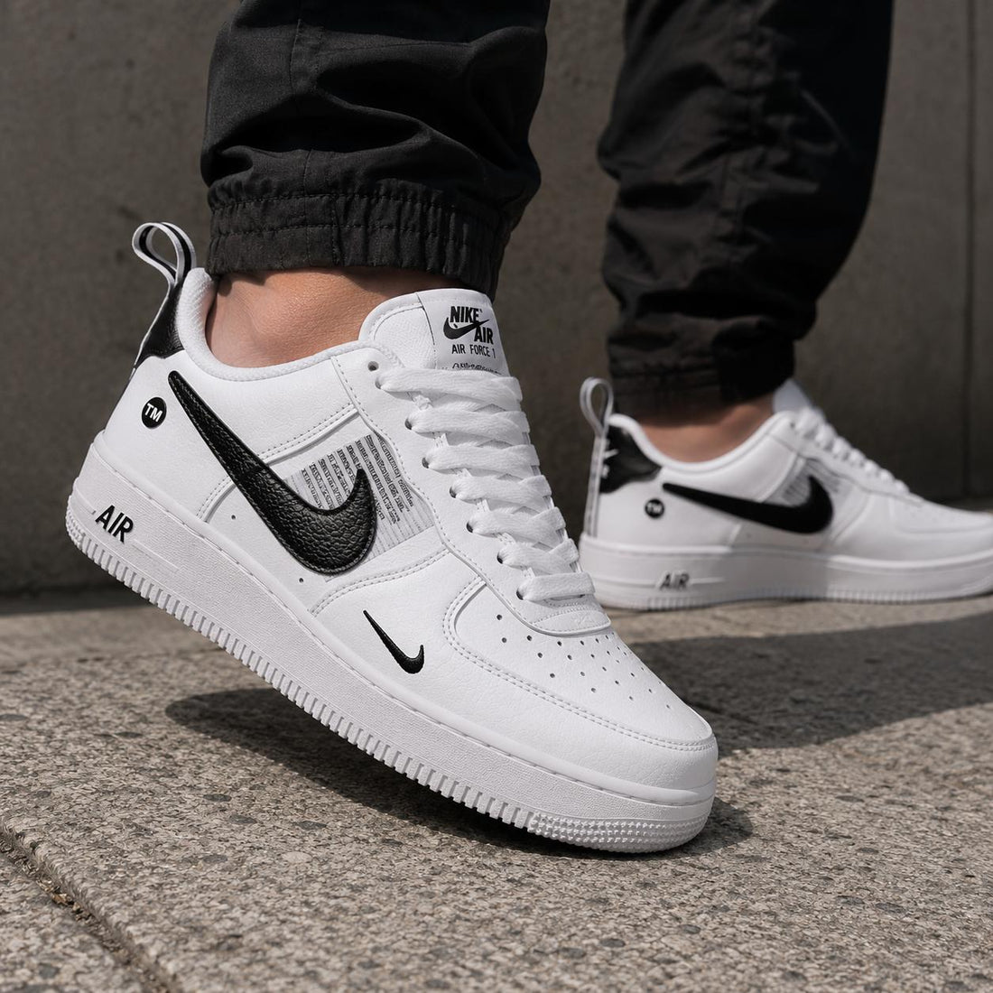 AIR FORCE TM | WHITE BLACK