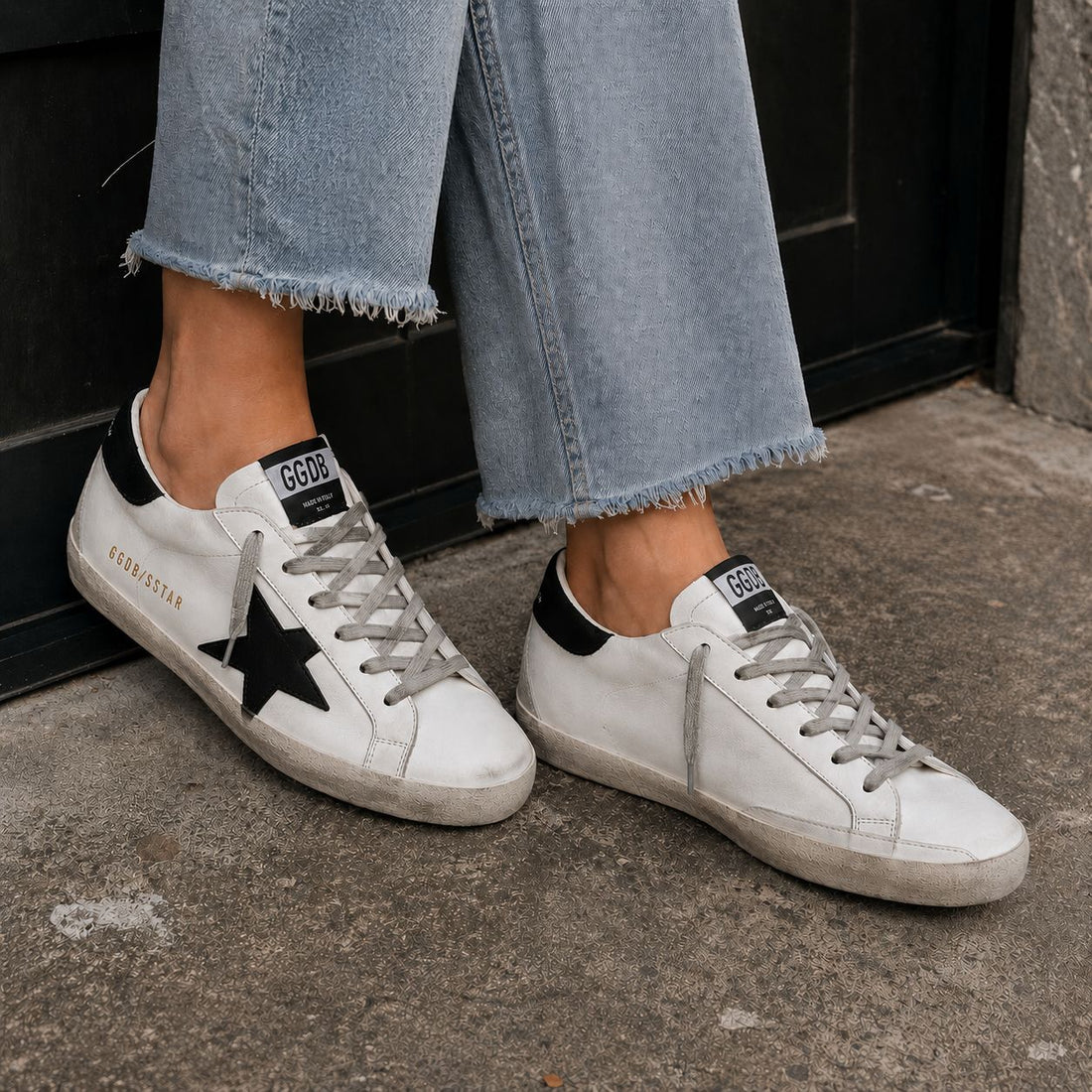 GOLDEN GOOSE SUPERSTAR |  WHITE BLACK