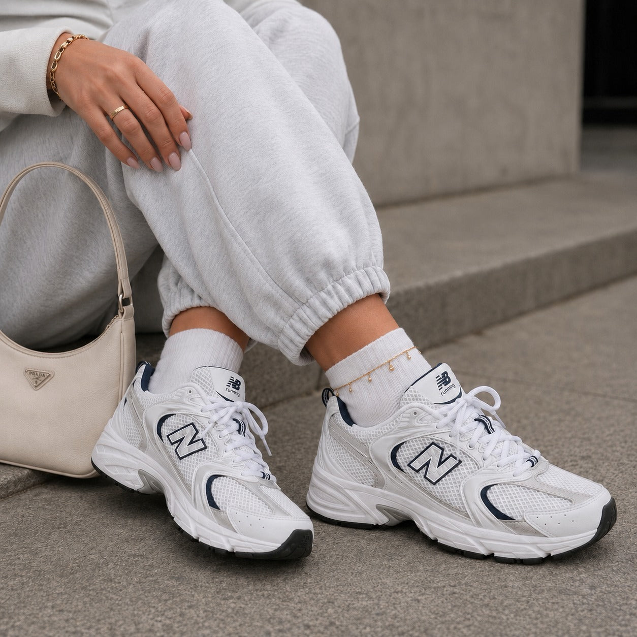 NEW BALANCE 530  | WHITE BLUE